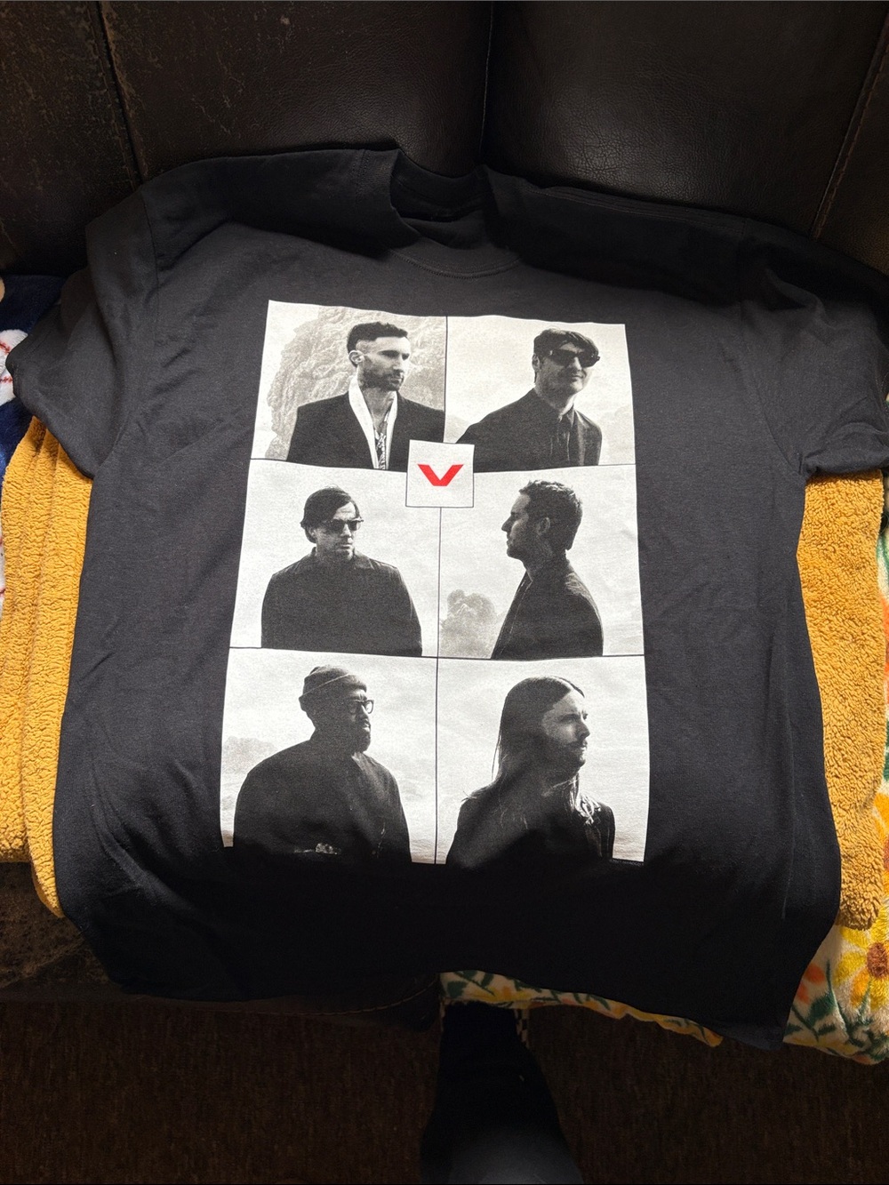 Black Graphic Band Portrait Tee - Maroon 5 Tour Shirt